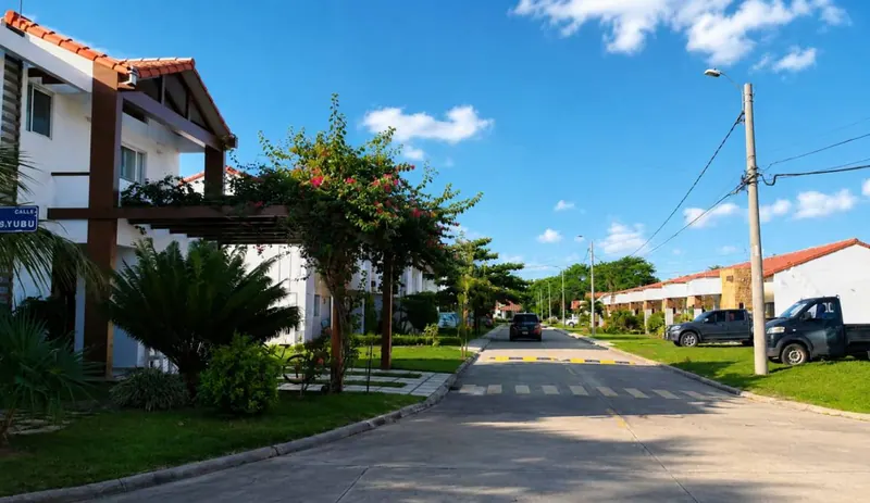4-bedroom house for sale in the La Pradera gated community: foto 3 de 25
