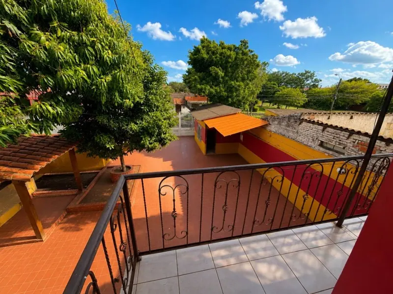 Casa de uso comercial en venta sobre la av. Cumavi, Zona Este: foto 6 de 7