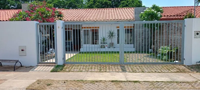 Casa de 3 dormitorios en venta en la urbanización Riviera del Remanso: foto 1 de 11