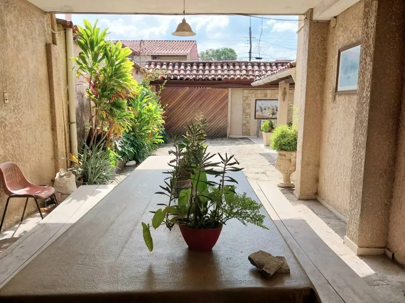 House with independent apartment for sale in the East Zone: foto 7 de 54