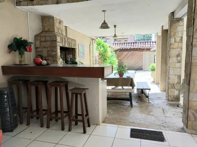 House with independent apartment for sale in the East Zone: foto 9 de 54