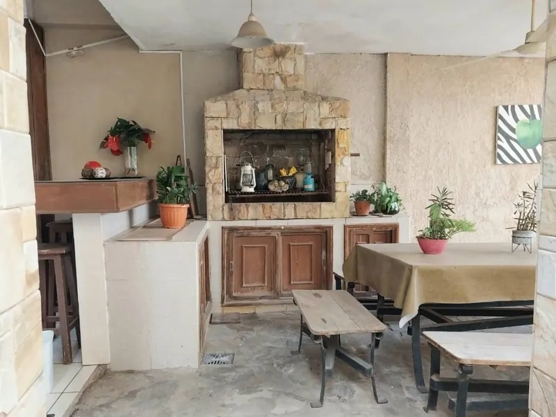 House with independent apartment for sale in the East Zone: foto 14 de 54