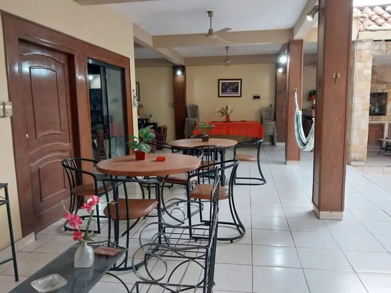 House with independent apartment for sale in the East Zone: foto 25 de 54
