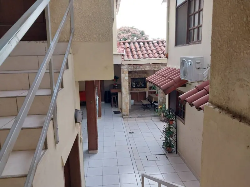 House with independent apartment for sale in the East Zone: foto 36 de 54