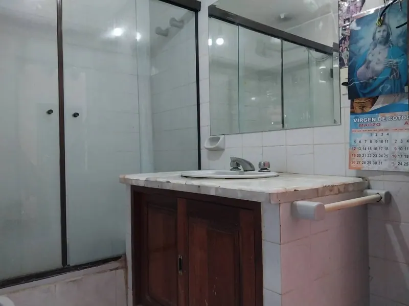 House with independent apartment for sale in the East Zone: foto 45 de 54
