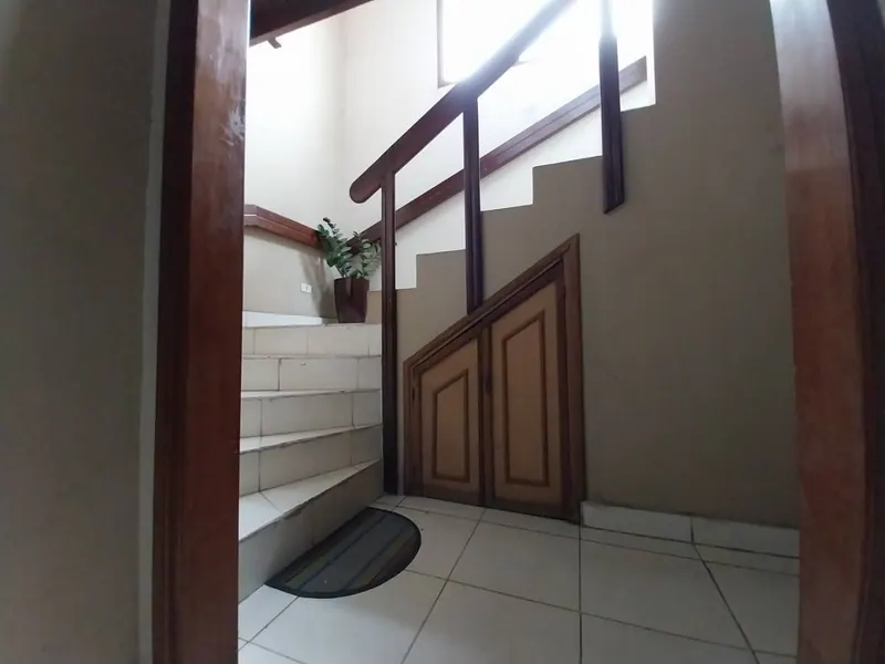 House with independent apartment for sale in the East Zone: foto 51 de 54