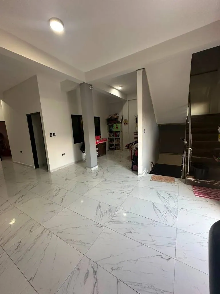 Casa de 6 dormitorios en anticrético en la Zona Este, 7mo anillo: foto 10 de 12