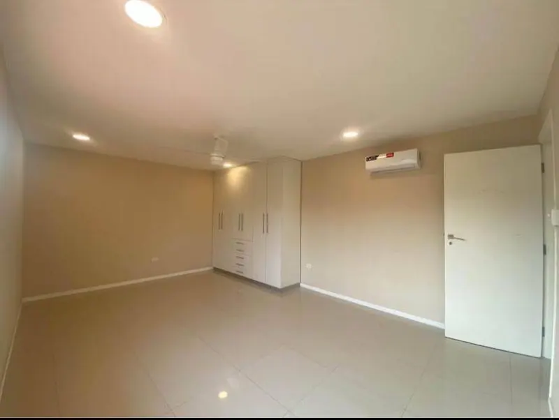 Casa de 4 dormitorios con piscina en venta en Ciudad Jardín: foto 7 de 10