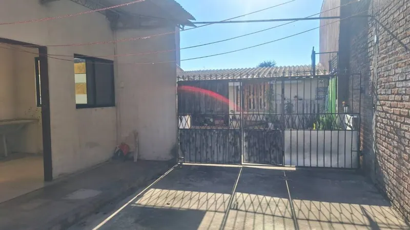Commercial house for sale on Avenida 2 de Agosto: foto 1 de 9