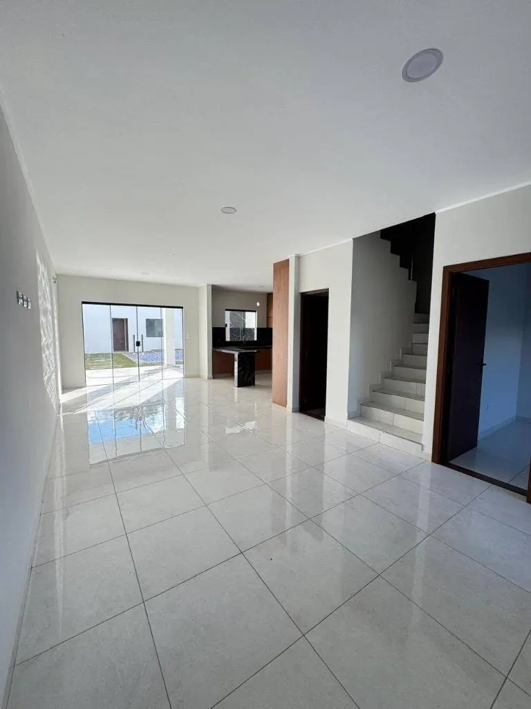 Casa a estrenar de 3 dormitorios en venta en la Zona Sur, con piscina: foto 2 de 9