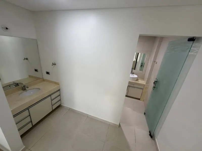 Departamento de 2 dormitorios en alquiler en el condominio Castilla: foto 6 de 50