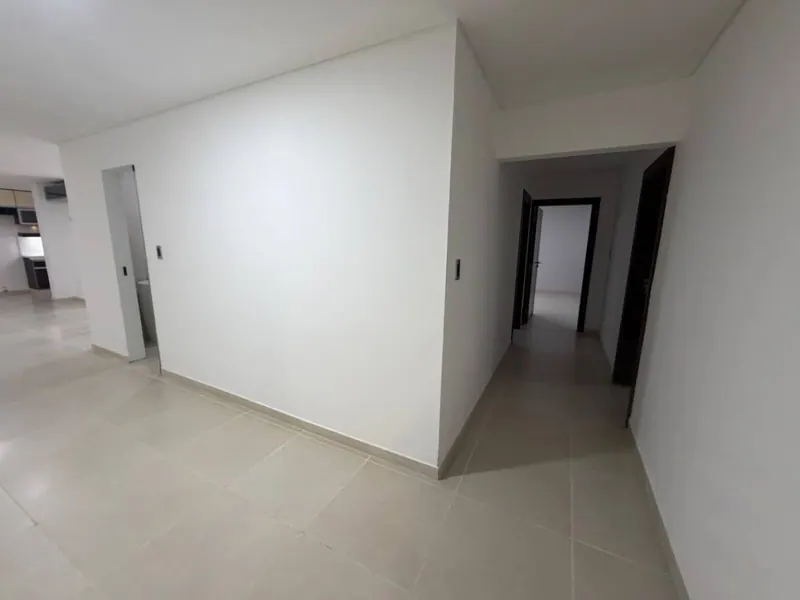 Departamento de 3 dormitorios en alquiler en el condominio Castilla: foto 33 de 45