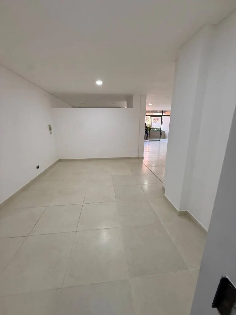 Departamento de 2 dormitorios en alquiler en el condominio Castilla: foto 10 de 34