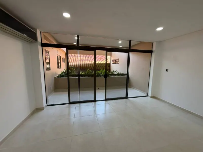Departamento de 2 dormitorios en alquiler en el condominio Castilla: foto 12 de 34