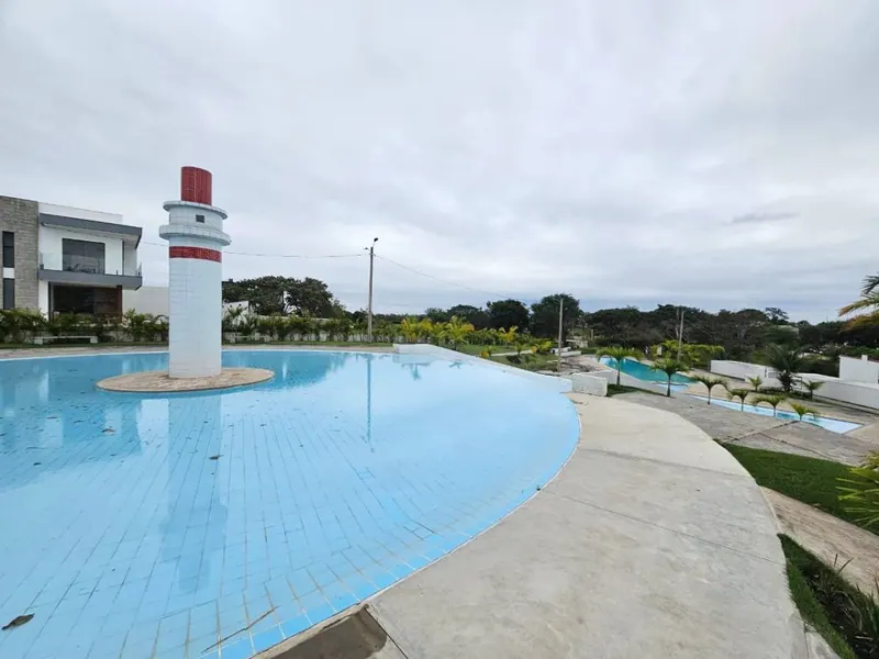 Terreno de 702,45 m² en venta en Lomas de Urubó Sur: foto 5 de 5