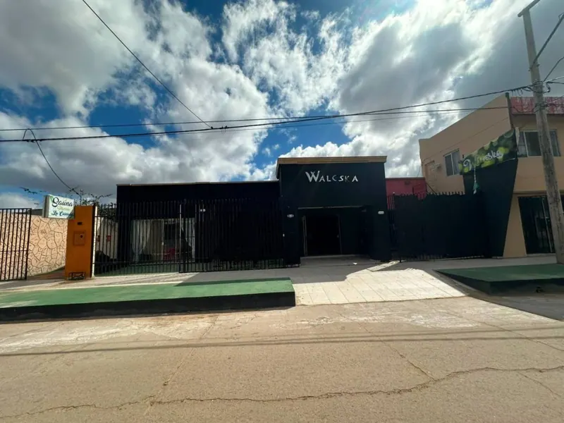 Local comercial de 1.050 m² en venta en la Zona Este: foto 5 de 6
