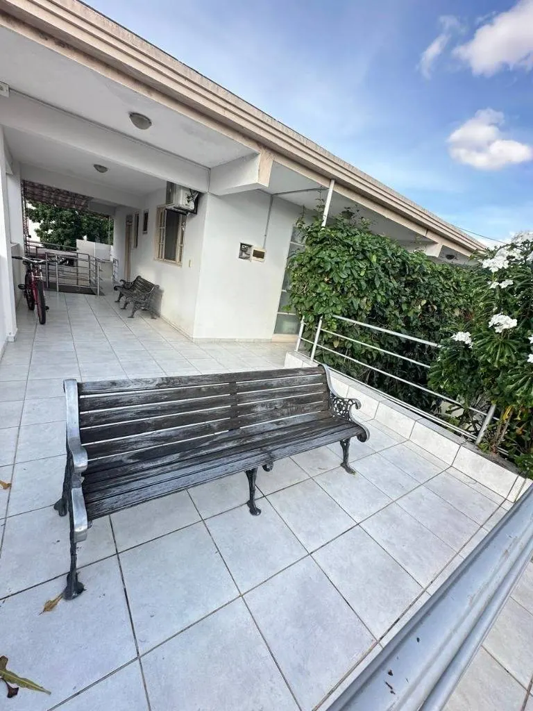 Casa de 2 plantas con 12 departamentos en venta en la Zona Este: foto 13 de 20