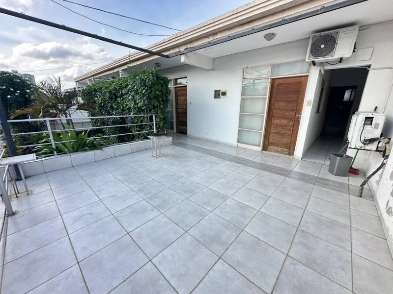 Casa de 2 plantas con 12 departamentos en venta en la Zona Este: foto 15 de 20