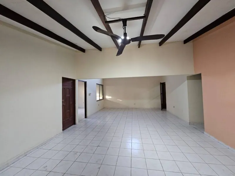 Casa en esquina en venta sobre la avenida Radial 12, Zona Sur: foto 6 de 16
