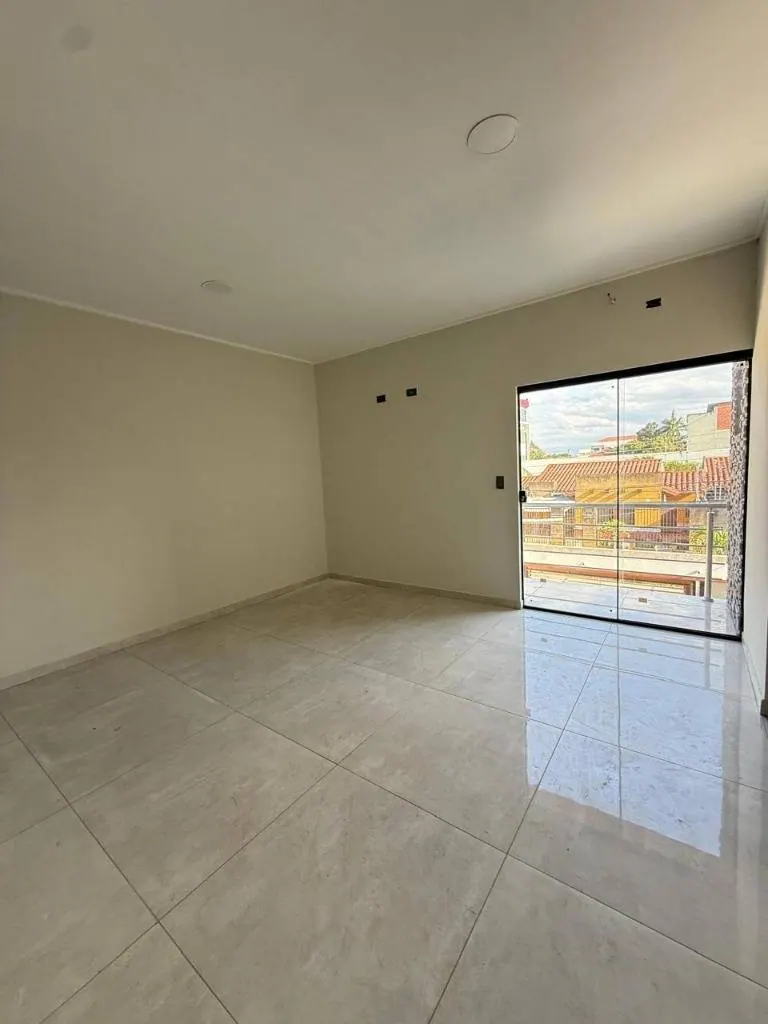 Casa de 4 dormitorios en venta sobre la av. Santos Dumont, Zona Sur: foto 7 de 9