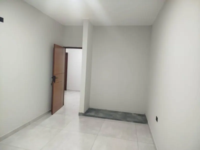 Casa de 4 dormitorios en venta sobre la av. Santos Dumont, Zona Sur: foto 8 de 9