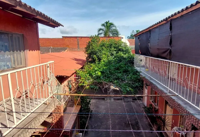 House with independent apartment for sale in the West Zone: foto 2 de 18