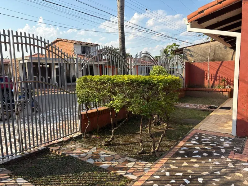 House for sale in Montero, 470.25 m² lot, mixed use: foto 3 de 19