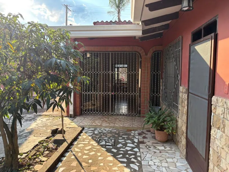 House for sale in Montero, 470.25 m² lot, mixed use: foto 6 de 19