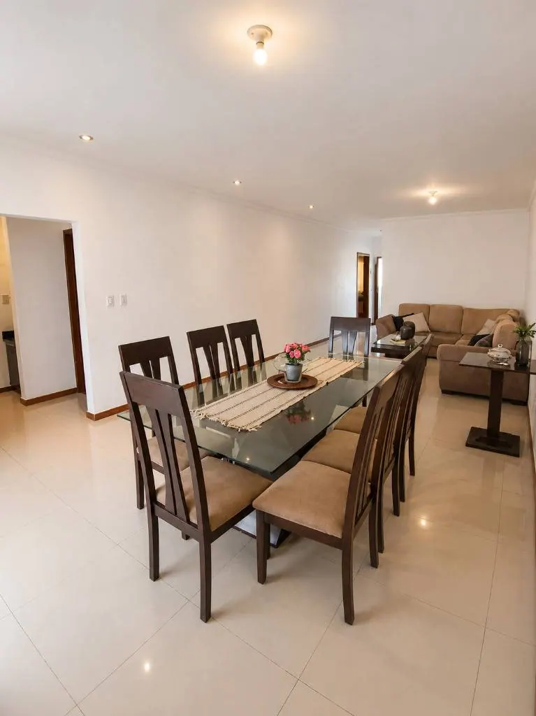Casa en venta en el condominio Icarai, Zona Este: foto 3 de 8