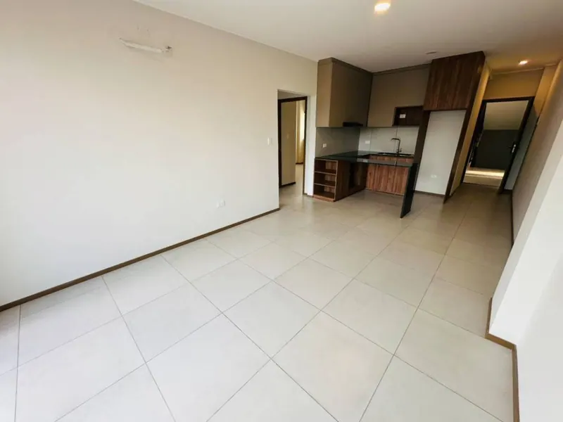 Departamento de 2 dormitorios en venta en el condominio Essenzia: foto 3 de 17