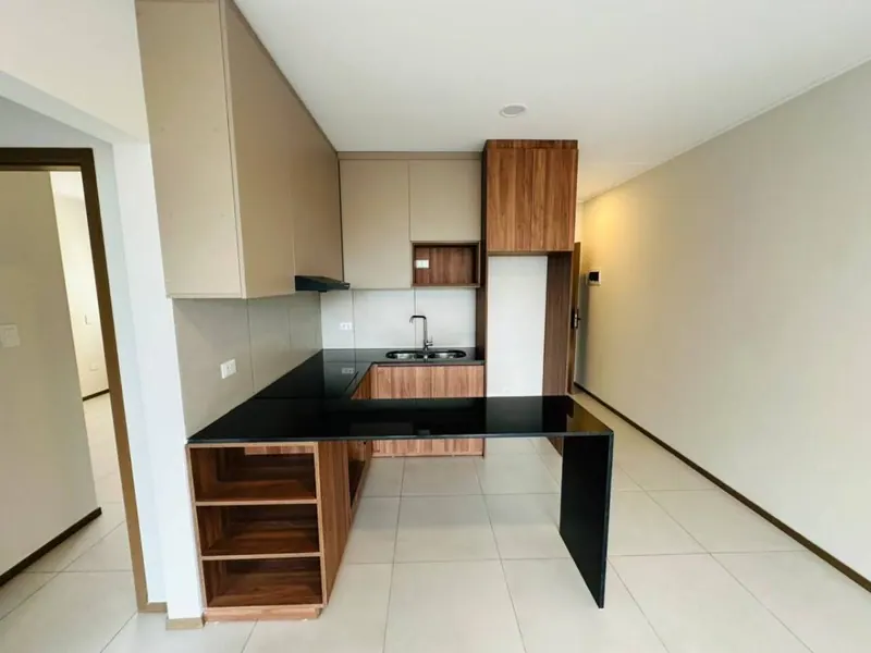 Departamento de 2 dormitorios en venta en el condominio Essenzia: foto 4 de 17