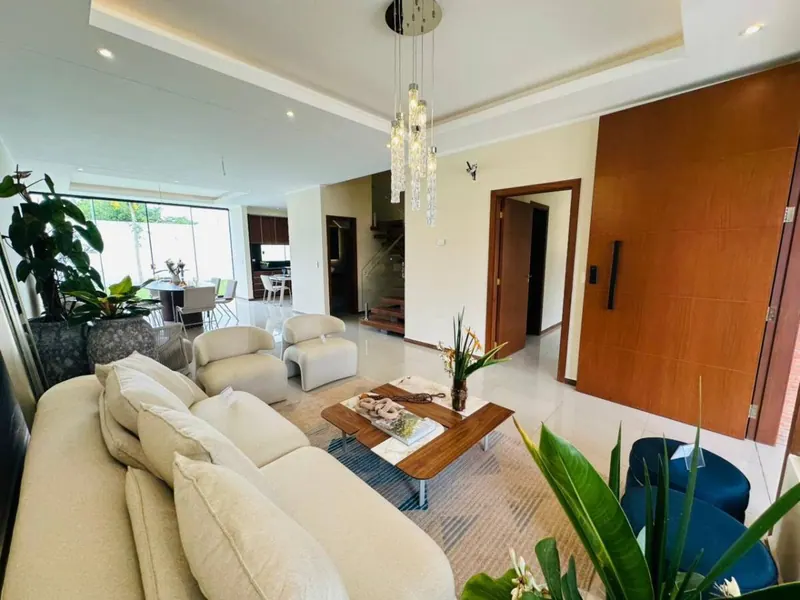 Casa de 4 dormitorios en venta en el condominio Joinville, Zona Norte: foto 2 de 31