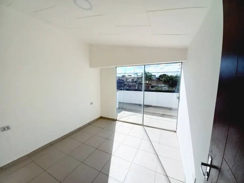 Local comercial en alquiler sobre la Av. Virgen de Cotoca, Zona Este: foto 6 de 12