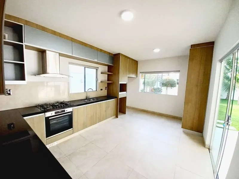 Casa de 3 dormitorios en alquiler en el condominio Bosques: foto 4 de 23