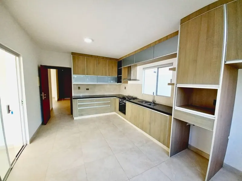 Casa de 3 dormitorios en alquiler en el condominio Bosques: foto 5 de 23