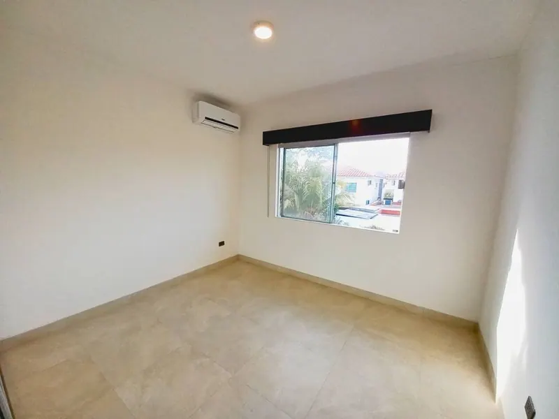 Casa de 3 dormitorios en alquiler en el condominio Bosques: foto 12 de 23