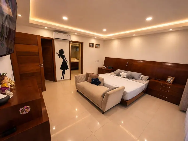 Casa de 6 dormitorios en venta cerca de la Av. Alemana, Zona Norte: foto 14 de 16