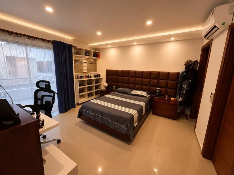 Casa de 6 dormitorios en venta cerca de la Av. Alemana, Zona Norte: foto 15 de 16