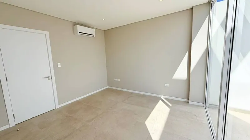 Departamento de 1 dormitorio a estrenar en venta en Equipetrol: foto 3 de 14