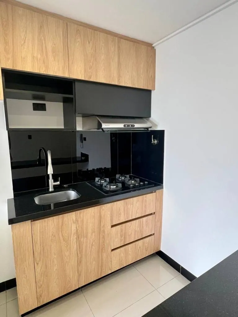 Departamento de 1 dormitorio en alquiler en Equipetrol, 39 m²: foto 2 de 11