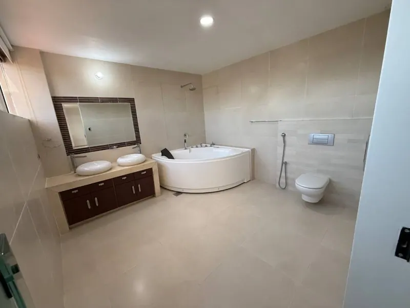 3-bedroom apartment for rent in the Castilla gated community: foto 30 de 37