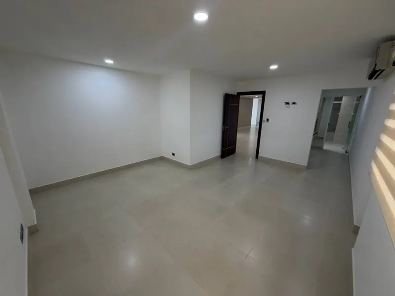 3-bedroom apartment for rent in the Castilla gated community: foto 33 de 46