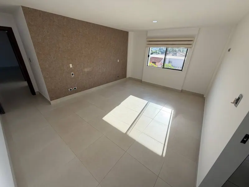 3-bedroom apartment for rent in the Castilla gated community: foto 42 de 46