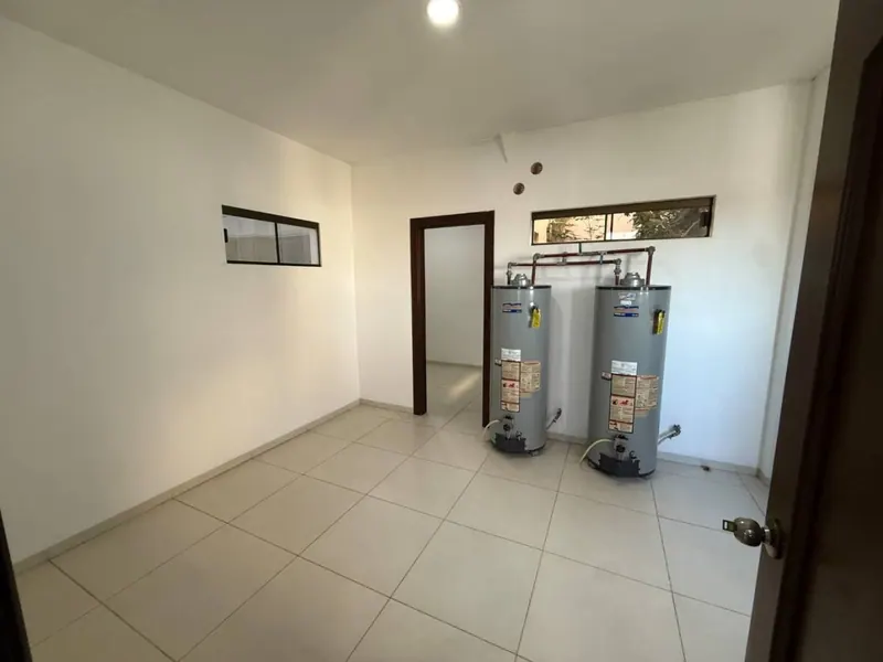 Penthouse de 4 suites en alquiler en Las Palmas, condominio Castilla: foto 13 de 46
