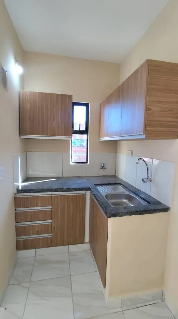 Departamento de 1 dormitorio en alquiler en la Zona Norte, zoológico: foto 3 de 9