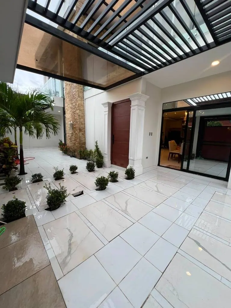 5-bedroom house with pool for sale in the South Zone: foto 2 de 22