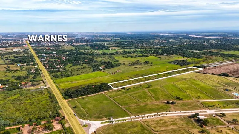Terreno de 45.746,98 m² en venta en Warnes, cerca de la carretera: foto 3 de 4