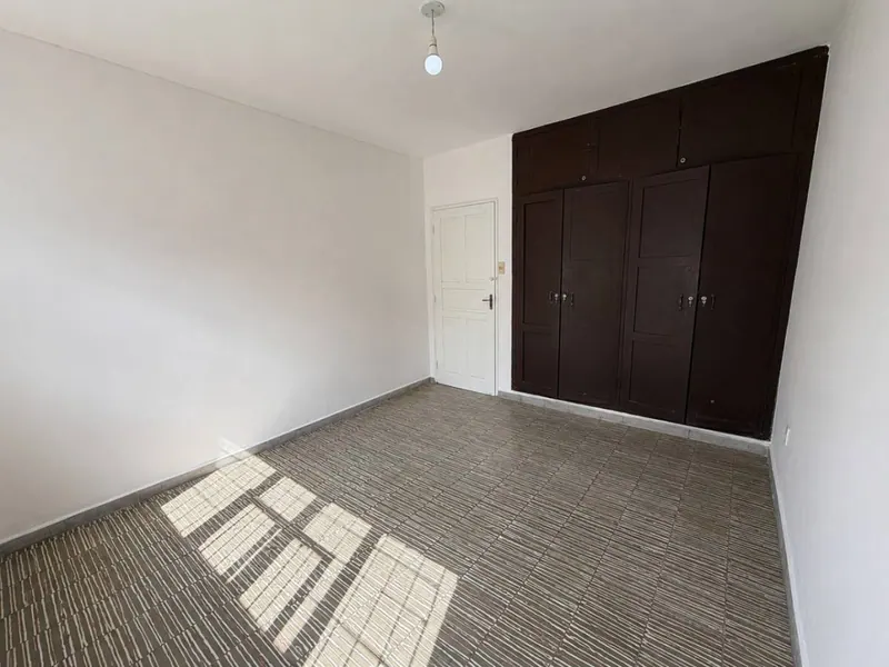 Casa de uso comercial en alquiler en Sirari, Equipetrol: foto 4 de 16