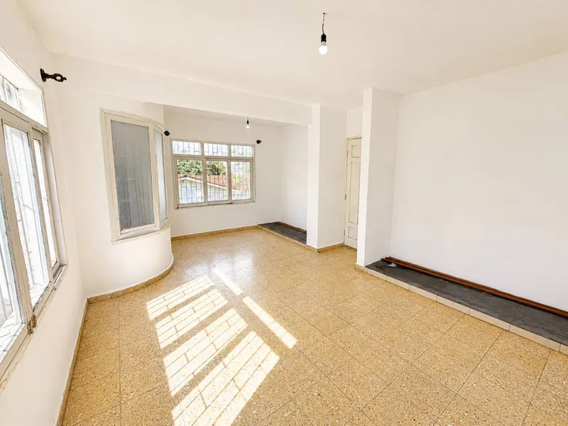 Casa de uso comercial en alquiler en Sirari, Equipetrol: foto 11 de 16