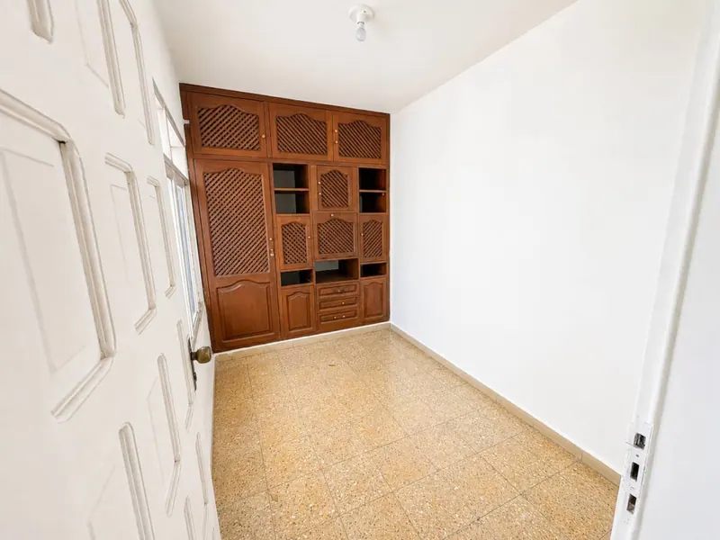 Casa de uso comercial en alquiler en Sirari, Equipetrol: foto 14 de 16